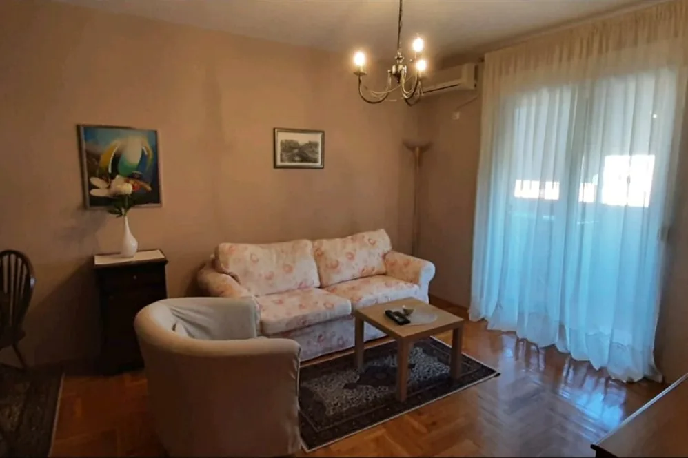 Furnished 1-bedroom apartment, 43 m² with terrace, Zabjelo (Amfora building), Podgorica