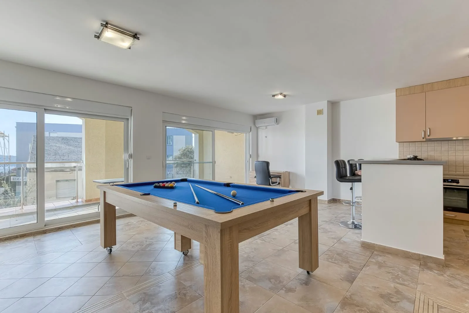 Two-Bedroom Apartment with Private Yard and Garage, Lazi, Budva