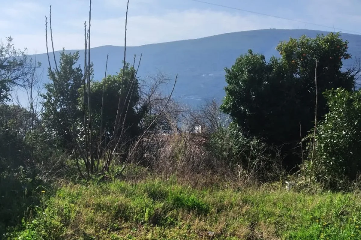 273 m² Building Plot with Planning Conditions and Bay View, Minutes from the Sea, Đenovići, Herceg Novi